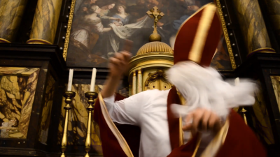 Sint schopt Ravage in Gentse musea